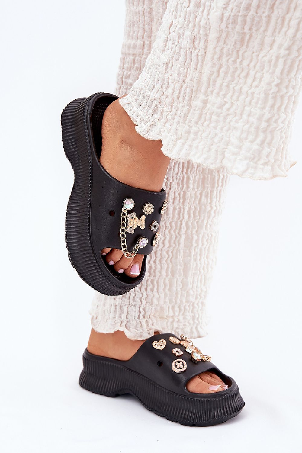 Clacquettes model 215754 Step in style