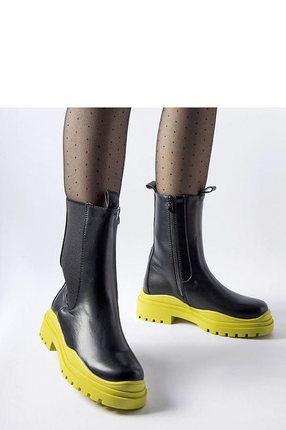  Bottes model 204837 Solea 