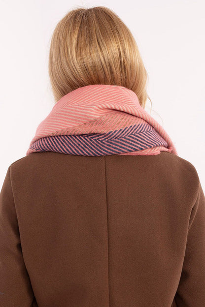  Châle model 206039 AT 