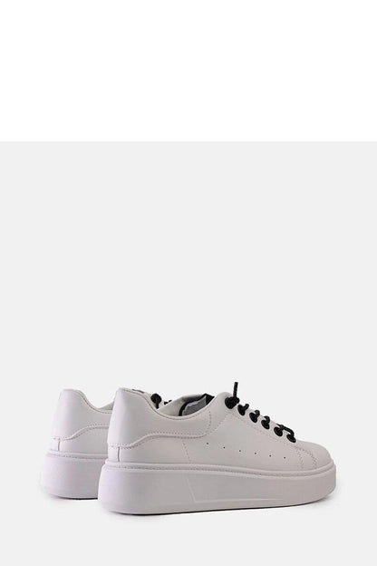  Baskets model 207257 Solea 