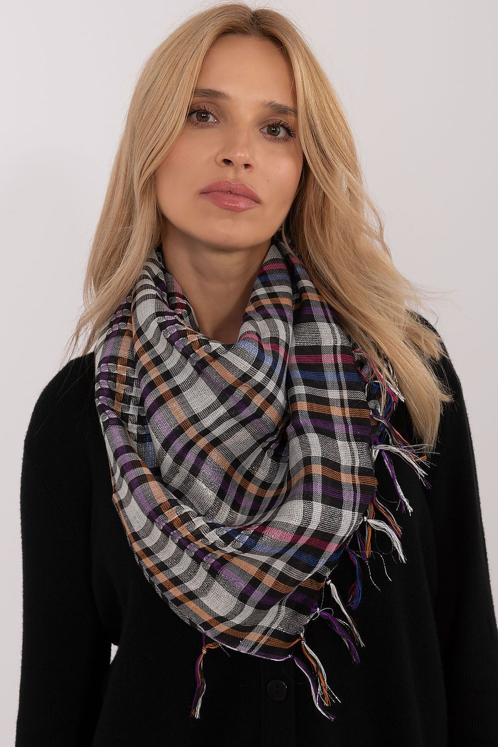  Foulard model 208384 AT 