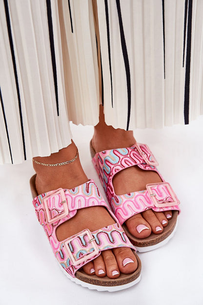  Clacquettes model 211963 Step in style 