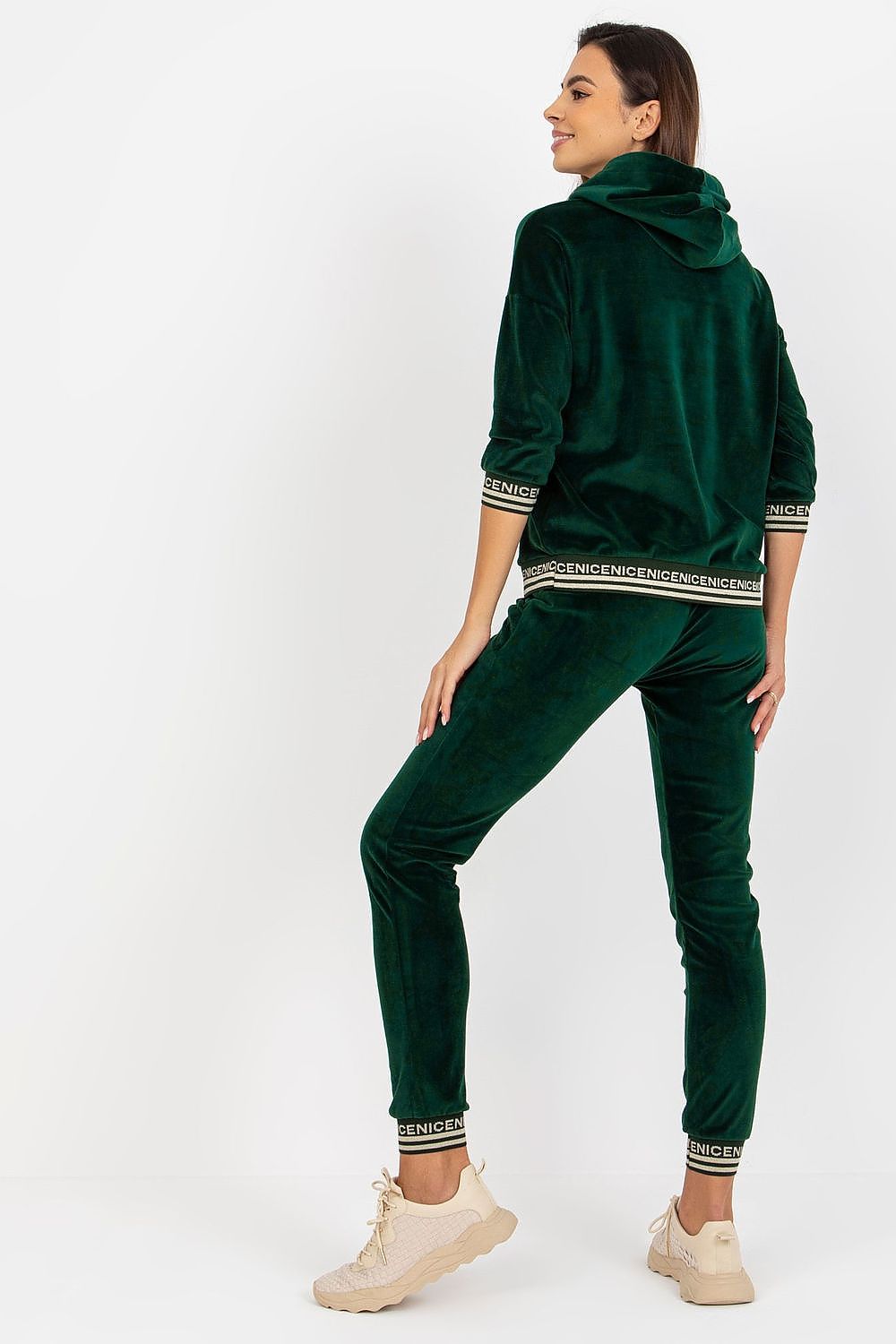  L`ensemble model 177088 Relevance 